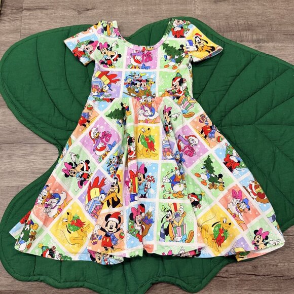 Wild Rich Kids Girls 5/6 Disney Characters Christmas Holiday Twirl Dress - Picture 1 of 4